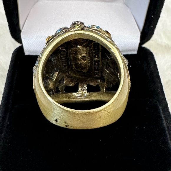 Heidi Daus Purple Domed Dragonfly Cocktail Ring - Picture 4 of 4